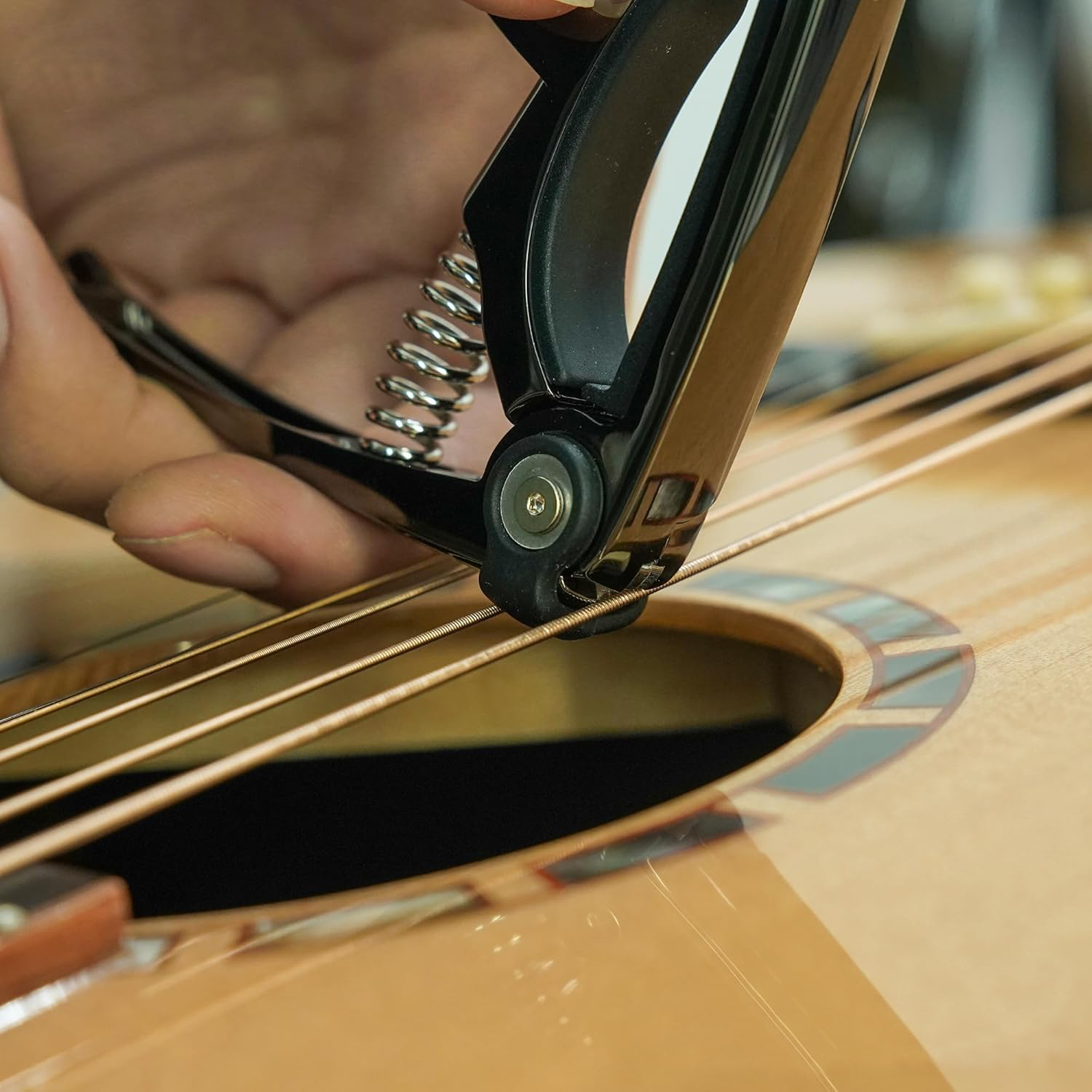 4-in-1 Guitar Capo for 6 Strin - đánh giá và giá Electric Guitar Pick Pack