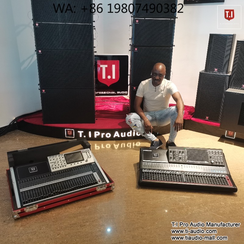 32 Channel Digital Mixer Conso - đánh giá và giá Audio Music Live