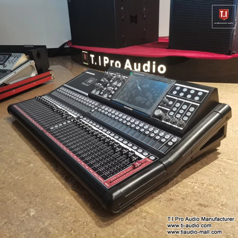 32 Channel Digital Mixer Conso - đánh giá và giá Audio Music Live